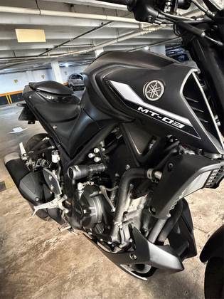 YAMAHA MT-03 ABS YAMAHA MT-03 ABS